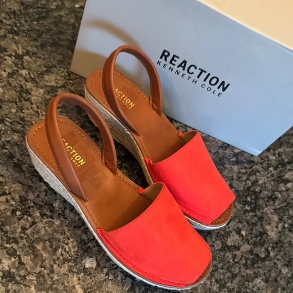 Kenneth Cole Reaction Red Orange rafia Wedge Espadrilles NIB 7.5 - Picture 3 of 11